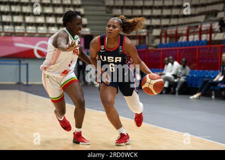 15 luglio 2023, TorrejÃ³n de Ardoz, Madrid, Spagna: LONDYNN JONES (6), giocatrice di USA, durante la partita tra la sua squadra e la nazionale del Mali nel primo giorno della Coppa del mondo di pallacanestro femminile FIBA U19 Spagna 2023, al Jorge Garbajosa de TorrejÃ³n de Ardoz, Madrid, Spagna. (Immagine di credito: © Oscar Ribas Torres/ZUMA Press Wire) SOLO USO EDITORIALE! Non per USO commerciale! Foto Stock