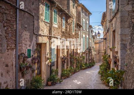 Geografia / viaggi, Spagna, Maiorca, Valldemossa, vicolo della città vecchia di Valldemossa, Maiorca, ULTERIORI-DIRITTI-CLEARANCE-INFO-NOT-AVAILABLE Foto Stock