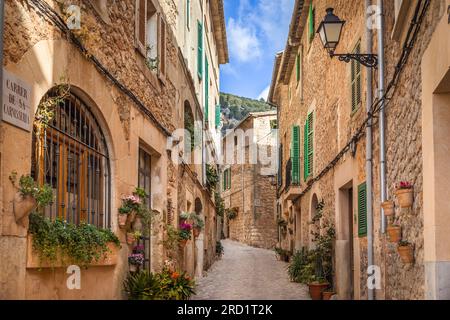 Geografia / viaggi, Spagna, Maiorca, Valldemossa, vicolo della città vecchia di Valldemossa, Maiorca, ULTERIORI-DIRITTI-CLEARANCE-INFO-NOT-AVAILABLE Foto Stock