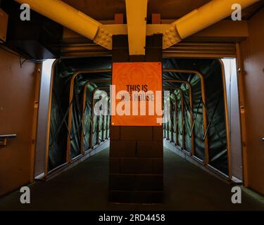 Vista dall'interno del tunnel durante la partita amichevole pre-stagionale Hull City contro Barnsley all'MKM Stadium di Hull, Regno Unito. 18 luglio 2023. (Foto di Mark Cosgrove/News Images) a Hull, Regno Unito il 18/7/2023. (Foto di Mark Cosgrove/News Images/Sipa USA) credito: SIPA USA/Alamy Live News Foto Stock