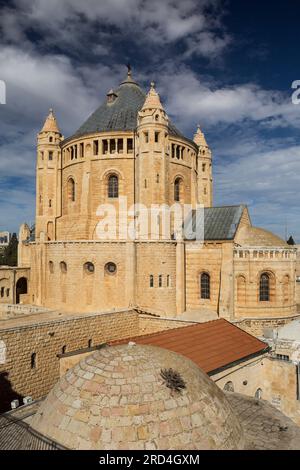 Vista verticale dell'Abbazia della Dormizione sul Monte Sion, Gerusalemme, Israele Foto Stock