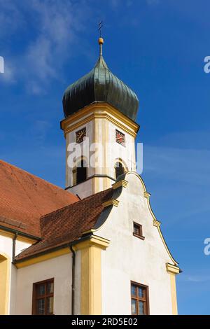 St John Nepomuk, chiesa cattolica, torre della chiesa, edificio sacro, Wilflingen, Parrocchia di Langenenslingen, Baden-Wuerttemberg, Germania Foto Stock