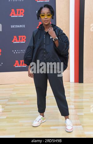 27 marzo 2023, Los Angeles, California, USA: Thuso Mbedu arriva per â€˜AIRâ™ Hollywood Premiere a Westwood, CALIFORNIA. (Immagine di credito: © Lisa o'Connor/ZUMA Press Wire) SOLO USO EDITORIALE! Non per USO commerciale! Foto Stock