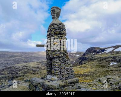 Statua di Kleifabui al passo Kleifaheidi, fiordi occidentali in Islanda Foto Stock