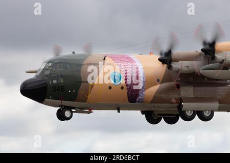 Royal Jordanian Air Force Hercules in arrivo al Royal International Air Tattoo 2023. Foto Stock