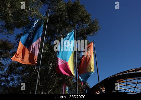 Sydney, Australia. 19 luglio 2023. Bandiere che promuovono la Coppa del mondo femminile FIFA 2023, che inizia il 20 luglio, ospitata congiuntamente da Australia e nuova Zelanda. Credito: Isabel Infantes/Empics/Alamy Live News Foto Stock