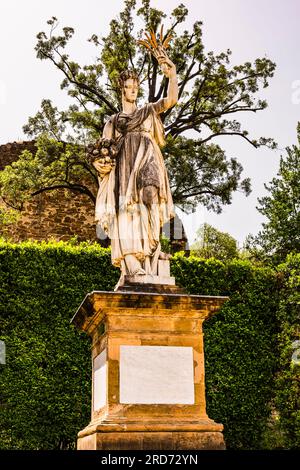 Statua di abbondanza nei Giardini di Boboli, Firenze, Toscana, Italia Foto Stock