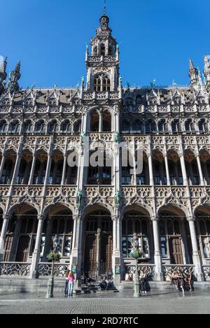 Il Museo della città di Bruxelles si trova nella Maison du ROI (casa del re) o Broodhuis (casa del pane). Alla He Grand Place, Bruxelles, Belgio Foto Stock