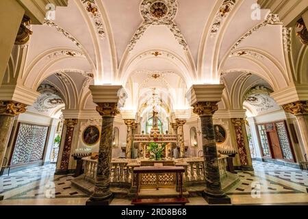 Interno, Basilica di Sant'Antonino, Sorrento, Campania, Italia, Europa Foto Stock