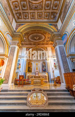 Interno, Basilica di Sant'Antonino, Sorrento, Campania, Italia, Europa Foto Stock