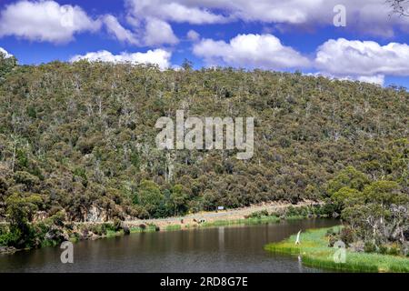 Prosser River e Tasman Highway Tasmania Australia Foto Stock