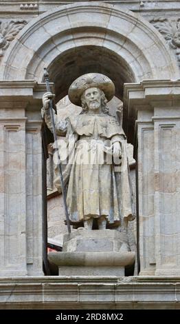 Sculture porta Santa o porta del perdono Santiago de Compostela Arcicattedrale Basilica Plaza de la Quintana Santiago de Compostela Galizia Spagna Foto Stock