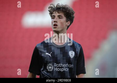 Rotherham, Regno Unito. 19 luglio 2023. Hamish Douglas n. 36 di Rotherham durante l'amichevole pre-stagionale Rotherham United vs Middlesbrough al New York Stadium, Rotherham, Regno Unito, 19 luglio 2023 (foto di James Heaton/News Images) a Rotherham, Regno Unito il 7/19/2023. (Foto di James Heaton/News Images/Sipa USA) credito: SIPA USA/Alamy Live News Foto Stock