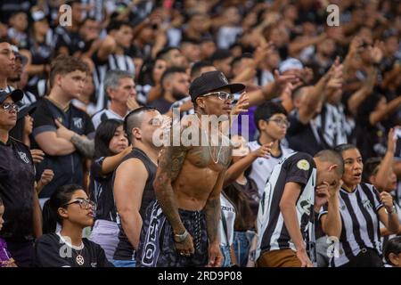 Fortaleza, Brasile. 19 luglio 2023. CE - FORTALEZA - 07/19/2023 - BRASILEIRO B 2023, CEARA X VILA NOVA-GO - tifosi di Ceara durante una partita contro il Vila Nova-GO allo stadio Arena Castelao per il campionato brasiliano B 2023. Foto: Lucas Emanuel/AGIF/Sipa USA credito: SIPA USA/Alamy Live News Foto Stock