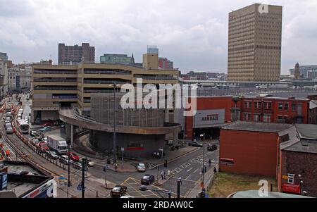 Shudehill, Manchester, città, centro, skyline verso Arndale centre, Market Street e Piccadilly , Inghilterra, Regno Unito, M4 2AF Foto Stock