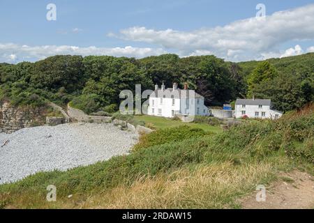 Tresilian Cove o Bay tra Llantwit Major e Nash Point Glamorgan Heritage Coast in una soleggiata giornata estiva di luglio. Foto Stock