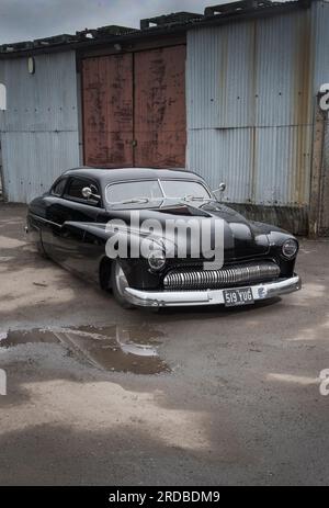 1949 Mercury "lead sled" tradizionale auto personalizzata low rider Foto Stock