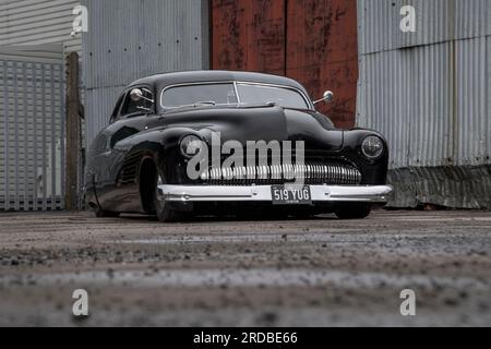 1949 Mercury "lead sled" tradizionale auto personalizzata low rider Foto Stock