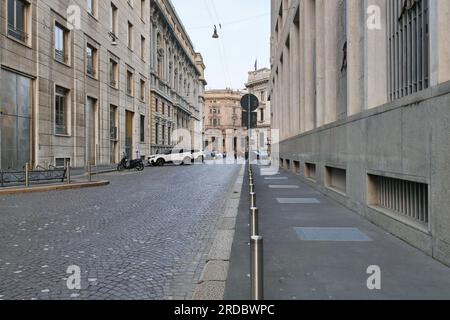 Milano Cityscape in via della posta, Lombardia, Italia Foto Stock