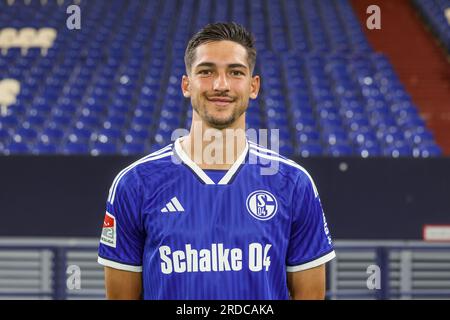 Gelsenkirchen, Germania. 20 luglio 2023. Foto del team FC Schalke 04, Leo Greiml di Schalke credito: Tim Rehbein/dpa/Alamy Live News Foto Stock