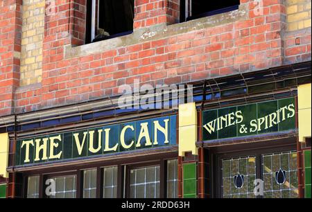 Ricostruzione del Vulcan Pub originario di Cardiff, St Fagans National History Museum/Amgueddfa Werin Cymru, Cardiff, Galles del Sud, Regno Unito. Foto Stock