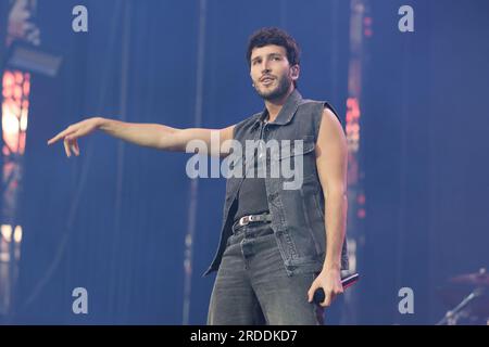 La cantante colombiana Sebastián Yatra si esibisce durante il concerto del festival OMG! LaLiga Music Experience Live at Madrid Wanda Metropolitan Stadium, 17 giugno 2023 Spagna con: Sebastián Yatra dove: Madrid, Spagna quando: 17 giugno 2023 credito: Oscar Gonzalez/WENN Foto Stock