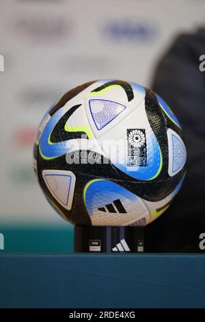 Il pallone ufficiale, OCEAUNZ Pro, in vista della giornata di allenamento 1 della Coppa del mondo femminile FIFA 2023 al Dunedin Stadium di Dunedin, nuova Zelanda. (James Whitehead/SPP) credito: SPP Sport Press Photo. /Alamy Live News Foto Stock