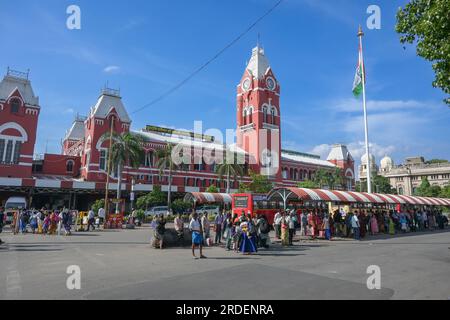 Chennai, India - 14 luglio 2023: La stazione ferroviaria centrale di Chennai è il principale capolinea ferroviario della città di Chennai, Tamil Nadu, India. Foto Stock