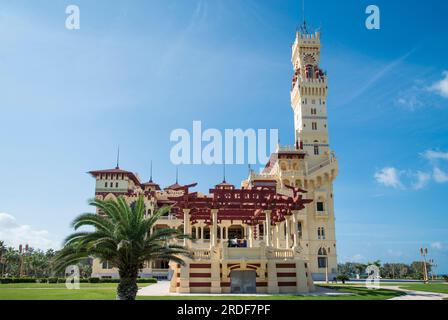 Vista panoramica del palazzo di Montazah ad Alessandria d'Egitto Foto Stock