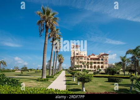 Vista panoramica del palazzo di Montazah ad Alessandria d'Egitto Foto Stock