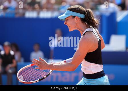 Bella, Francia. 20 luglio 2023. ALIZE CORNET dalla Francia Explosive bracer durante la Hopman Cup 2023, ITF World Mixed Team Championships il 20/2023 luglio al Nice Lawn Tennis Club di Nizza, Francia (Credit Image: © Emilie Lohmann/ZUMA Press Wire/Alamy Live News) SOLO PER USO EDITORIALE! Non per USO commerciale! Foto Stock