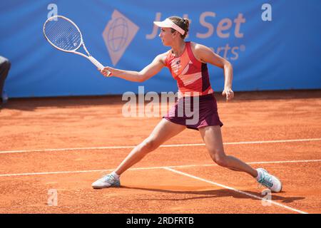 Nice, Francia 20/07/2023, il belga Elise MERTENS in azione contro donna VEKIC di Croazia durante la Hopman Cup 2023, ITF World Mixed Team Championships il 20 luglio 2023 al Nice Lawn Tennis Club di Nizza, in Francia Foto Stock