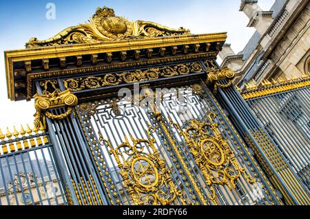 Ingresso principale al palais de Justice Paris, Francia Foto Stock