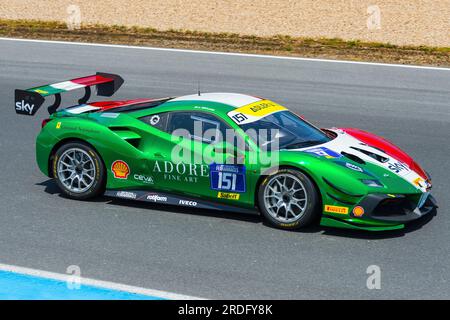 Estoril, Portogallo. 15 luglio 2023. Ferrari 488 EVO #151 guidata da John Dhillon all'Estoril Cicuit durante il Ferrari Challenge 2023 (Jose Salgueiro/SPP) credito: SPP Sport Press Photo. /Alamy Live News Foto Stock