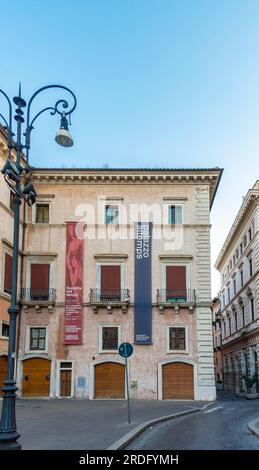 Roma, Lazio, Italia, la facciata del Museo Nazionale Romano (Palazzo Altemps) a Roma. Foto Stock