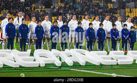 Wellington, Wellington, nuova Zelanda. 21 luglio 2023. La squadra costaricana canta il suo inno "Himno Nacional de Costa Rica" prima di iniziare la partita del gruppo C della Coppa del mondo femminile 2023 tra Spagna e Costa Rica allo Sky Stadium di Wellington, nuova Zelanda (immagine di credito: ©James Foy/Alamy Live News) Foto Stock