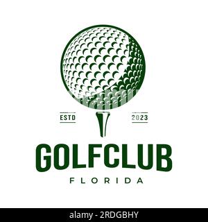 Pallina da golf e T-shirt per club sportivo con logo Vector. Emblema del torneo di golf Ball club, modello disegnato su sfondo bianco Illustrazione Vettoriale