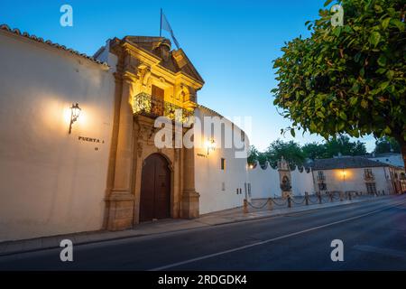 Plaza de Toros (Ronda Bullring) al tramonto - Ronda, Andalusia, Spagna Foto Stock