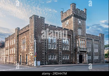 L'ex Rothesay Town Hall and County Buildings, ora un appartamento di lusso block.Completed nel 1835, è stato progettato dall'architetto James Dempster. Foto Stock