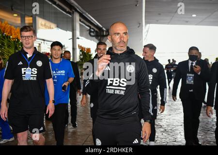 Thailandia. 21 luglio 2023. Il direttore della città di Leicester Enzo Maresca, mentre Leicester City arriva all'aeroporto di Suvarnabhumi prima di una conferenza stampa. Credito: SOPA Images Limited/Alamy Live News Foto Stock