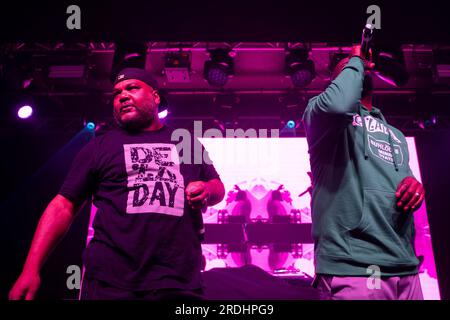 Nottingham, Regno Unito, 21 luglio 2023, Hip Hop Legends De la Soul Kelvin 'Posdnuos' Mercer e Vincent 'Maseo' Mason si esibiscono con una folla esaurita al Rock City di Nottingham , Regno Unito Credit: Paul Smith / Alamy Live News Foto Stock