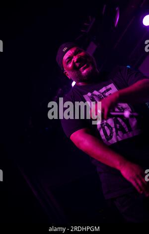 Nottingham, Regno Unito, 21 luglio 2023, Hip Hop Legends De la Soul Kelvin 'Posdnuos' Mercer e Vincent 'Maseo' Mason si esibiscono con una folla esaurita al Rock City di Nottingham , Regno Unito Credit: Paul Smith / Alamy Live News Foto Stock