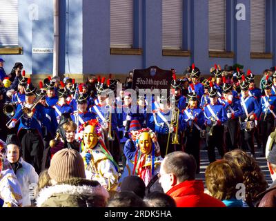 Processione di Carnevale a Donaueschingen Stadtkapelle Donaueschingen Foresta Nera-Baar. Male. - Wuertt Foto Stock