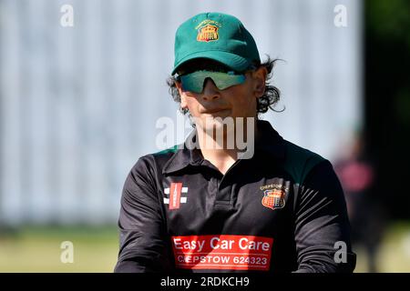 Clydach, Galles. 3 giugno 2023. Kameel Sahabdeen di Chepstow durante il South Wales Premier Cricket League Division Two match tra Clydach e Chepstow al Waverley Park di Clydach, Galles, Regno Unito, il 3 giugno 2023. Crediti: Duncan Thomas/Majestic Media. Foto Stock