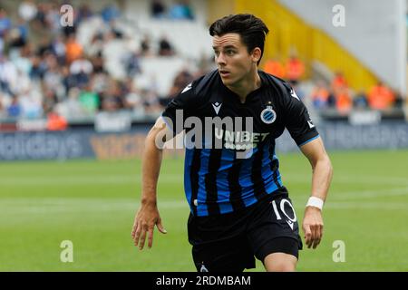 Barendrecht, Belgio. 22 luglio 2023. Hugo Vetlesen del Club raffigurato in azione durante una partita di calcio amichevole tra il belga Club Brugge KV e l'olandese AZ Alkmaar, sabato 22 luglio 2023 a Brugge, per prepararsi alla prossima stagione 2023-2024. BELGA PHOTO KURT DESPLENTER Credit: Belga News Agency/Alamy Live News Foto Stock