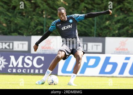 Dimaro, Napoli, Italia. 22 luglio 2023. Coli Saco, durante una partita amichevole di calcio pre-stagionale contro Anaune, Dimaro Italia (Credit Image: © Ciro De Luca/ZUMA Press Wire) SOLO USO EDITORIALE! Non per USO commerciale! Foto Stock