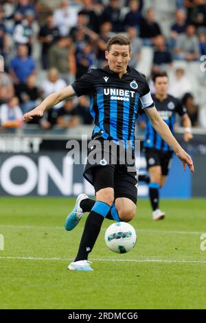 Barendrecht, Belgio. 22 luglio 2023. Hans Vanaken del Club raffigurato in azione durante una partita di calcio amichevole tra il belga Club Brugge KV e l'olandese AZ Alkmaar, sabato 22 luglio 2023 a Brugge, per prepararsi alla prossima stagione 2023-2024. BELGA PHOTO KURT DESPLENTER Credit: Belga News Agency/Alamy Live News Foto Stock