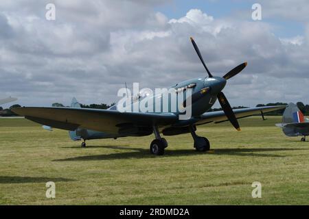 Vickers Supermarine Spitfire X1 PL983, L, Flying Legends 2023, Church Fenton, Leeds, Foto Stock