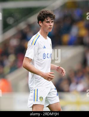 Archie Gray del Leeds United durante la partita amichevole di pre-stagione al LNER Community Stadium di York. Data foto: Sabato 22 luglio 2023. Foto Stock