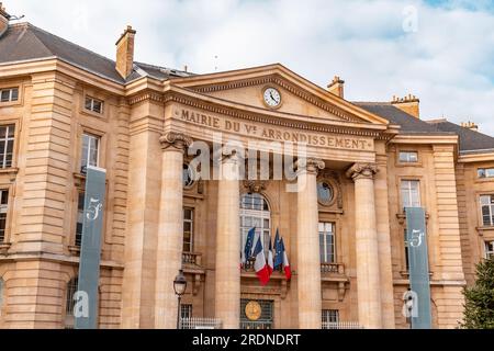 Parigi, Francia - 19 gennaio 2022: L'Università Pantheon-Sorbonne è un'università pubblica di ricerca con sede a Parigi, in Francia. È stato creato nel 1971 da t Foto Stock